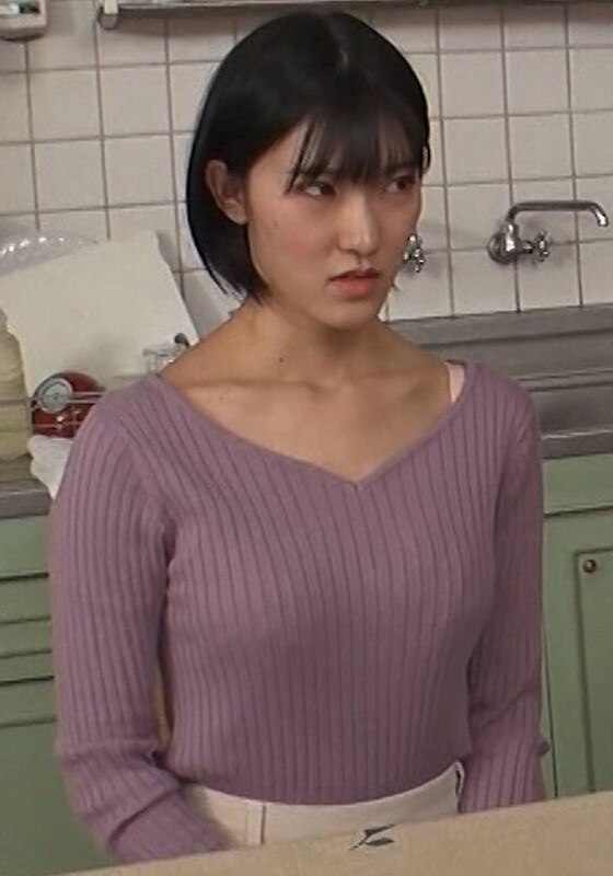 ホストとの不倫を同居の夫の父親に咎められお仕置き！老獪なテクにセックスレスで欲求不満の身体は拒みきれず快感を求め壊れ堕ちていく人妻。